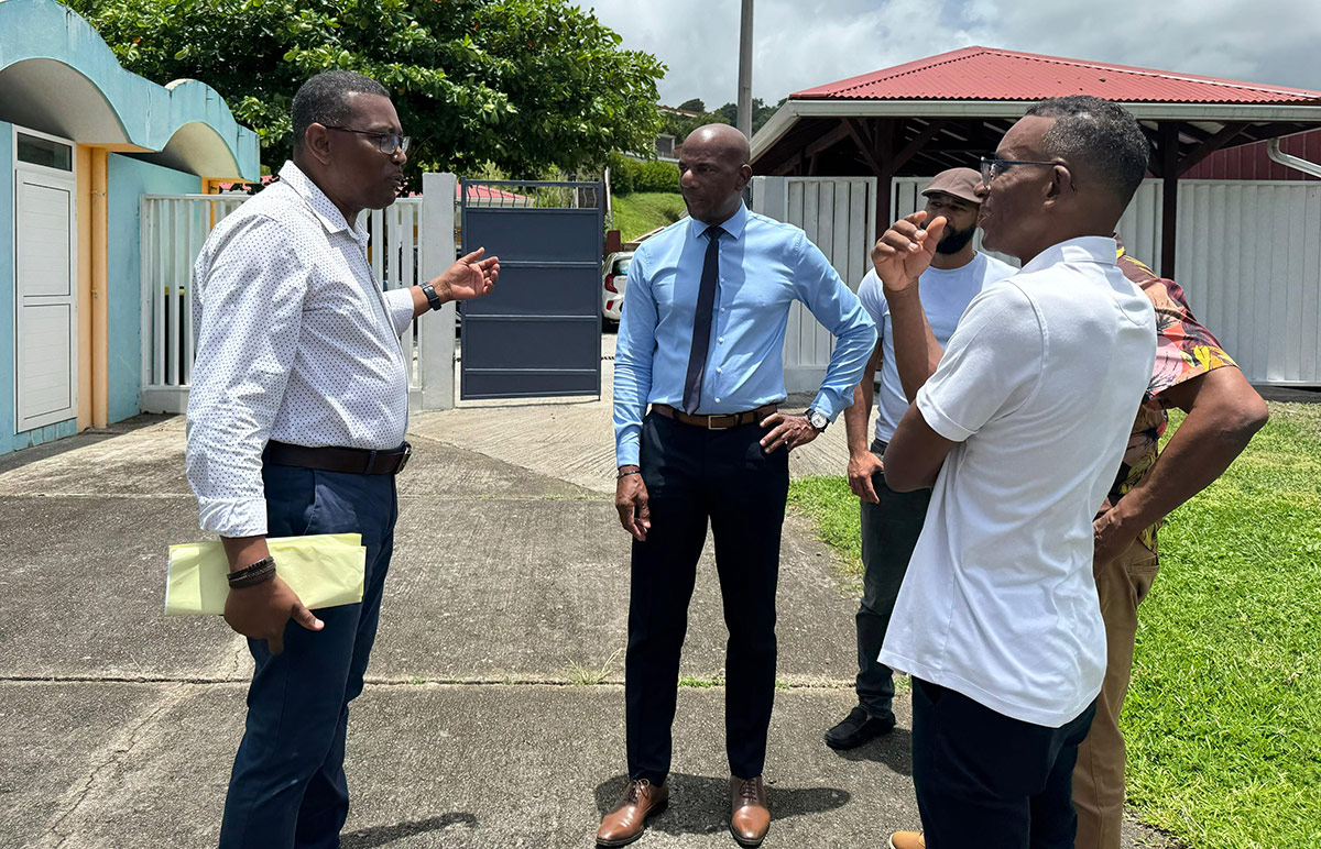 Le 7 août dernier, le président de CAP Nord Martinique, Bruno Nestor Azérot, était en visite au Lorrain.